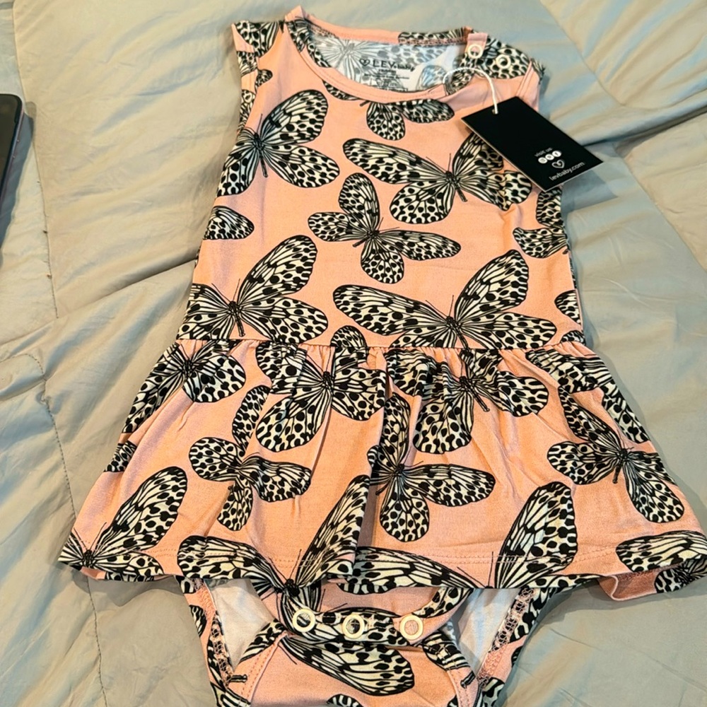 Butterfly Bamboo Twirl